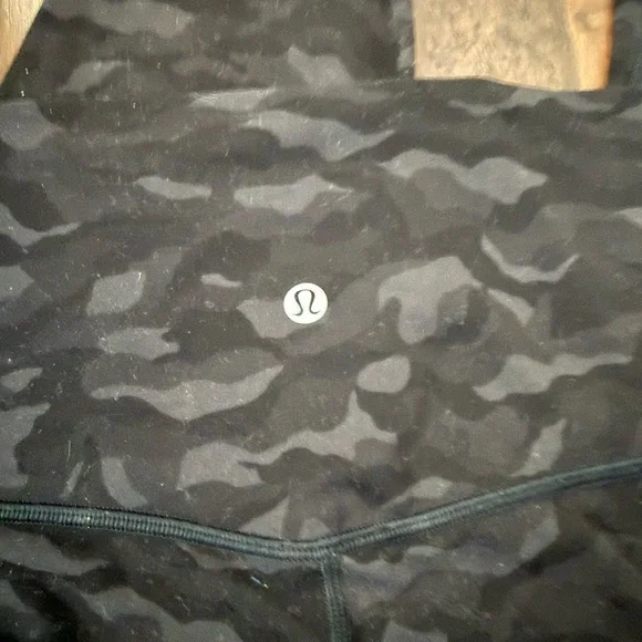 Lululemon Black Camouflage Leggings - Picture 7 of 10